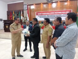 Rapat Paripurna di DPRD, Hendrik Lewerissa: Masyarakat Maluku Harus Jaga Keamanan.