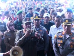 Walikota Ambon Pimpin Langsung Penertiban Pasar Mardika, Tegaskan Sanksi untuk Pedagang Bandel