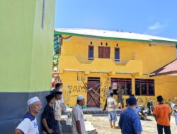 Warga Tial Boikot Kantor Negeri, Protes Pemberhentian Imam Besar Secara Sepihak