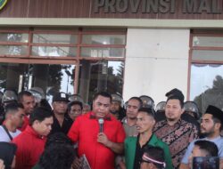 Mahasiswa UIN AM Sangaji Demo di DPRD Maluku, Ketua DPRD Janji Tindaklanjuti Aspirasi