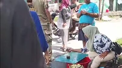 Viral Video Satpol PP Tumpahkan Ikan Jualan di Masohi, Netizen Geram