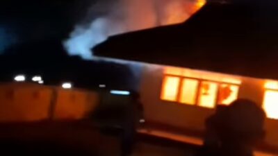 Dua SD di Assilulu Maluku Tengah Terbakar, 3 Ruang Kelas Hangus