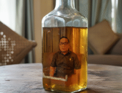 Berenang dalam Air Neraka, Ketua DPRD Kota Ambon: Menyelam Menutupi Kebohongan