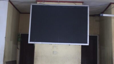 Mulut Manis Kadis, Videotron Pasar Binaiya Sering Mati: Publik Saksikan Harga Pokok Lewat Layar Gelap