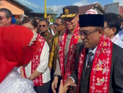 Lantik Raja Siri Sori Islam, Bupati Malteng: Kelola Dana Desa Transparan dan Utamakan Pelayanan Warga