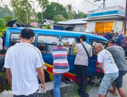 Mobil Isuzu Futura Terbalik di Suli, Satu Penumpang Alami Luka Ringan