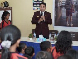 Bandara Pattimura Ambon Gelar Edukasi Keselamatan di SD Tawiri