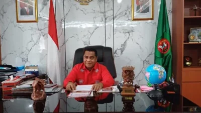 Benhur Watubun Minta Warga Patahuwe-Lisabata Tahan Diri, Jangan Terprovokasi