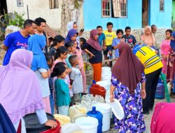 BWS Maluku Pasok 9.000 Liter Air Atasi Kekeringan di SBB