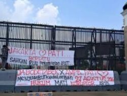 Dugaan Mandiri di Setir Polisi, Usai Aksi Oleh AMPB di Depan Gedung DPR RI